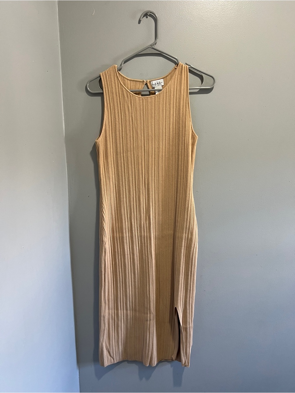Sleeveless Ribbed Midi Dress